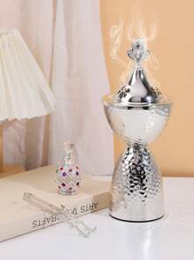 1 pieza/set Un quemador de incienso de hierro forjado simple y elegante. Con tapa, quemador de aromaterapia, decoraciones, quemador de incienso, quemador de incienso, perfume para el hogar, decoración del hogar. Es adecuado para la decoración del hogar, dormitorios, salas de estar (como centros de mesa), oficinas, lugares de yoga y fiestas para crear una atmósfera elegante. También se puede usar para la decoración de templos.