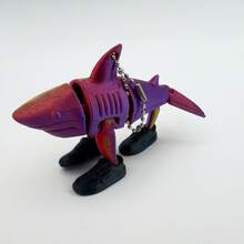 (Figura Criativa) Tralalero Tralala. Enfeites de Tubarão Meme Italiano - Coleção de Animais Fantásticos com Design Exclusivo (Banana, Elefante, Sapo Verde, Tubarão, Hipopótamo) - Escritório de Plástico Durável com Decoração de Mesa para Casa, Presente de Natal para Fãs TungTungTungSahur