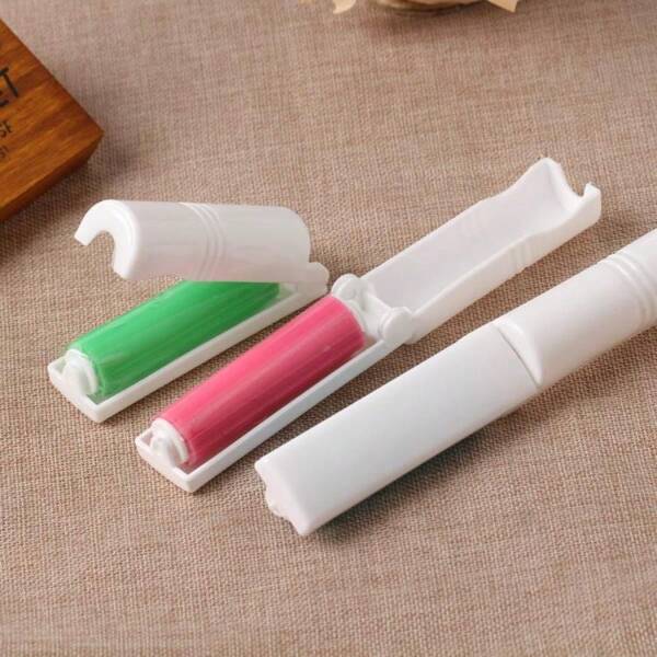 1Pc Portable Folding Roller Sticker Can Be Washed And Dusted, Clothes Stick Dust Brush, Can Be  With Pink.