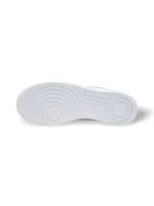 Nike Zapatillas Air Force 1 '07 para hombre/mujer, de piel premium con acentos de color audaz, comodidad todo el día dentro y fuera de la cancha, DC9486-108