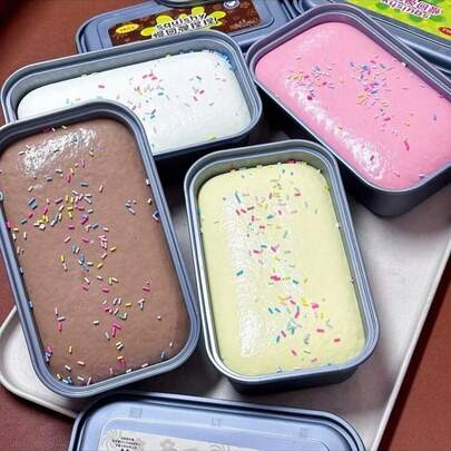 1PC-Simulation Cake Box Decompression Toy, Suitable For Daily Office, Study Or As A Gift, Birthday, Halloween, Christmas, Holiday Party Prank, Office And Students' Stress Relief And Fun, Suitable For All Ages Of Party Gifts