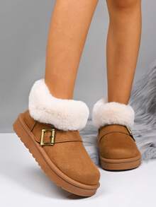 Botas gruesas cómodas y de moda con hebilla para mujeres, nuevas botas de nieve interiores y exteriores con forro grueso y cálido para el invierno