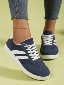 Nouvelles chaussures pour femmes 2025, Baskets mode, chaussures d'étudiante, chaussures de couple, chaussures de sport rétro, chaussures casual pour femmes, chaussures à lacets pour femmes, chaussures plates polyvalentes pour l'extérieur, chaussures pour femmes pour toutes les saisons