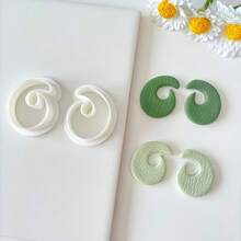 1pc/2pcs Elegant Curved Geometric Soft Clay Earring Mold DIY Jewelry Pendant Shaping Cutter Set - White - View 3