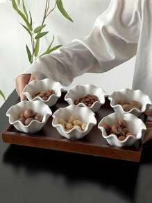 1/2/4-Pcs Set Retro Minimalist White Ceramic Lotus Leaf Shaped Tea/Dessert Plates, Serving Trays, Nuts Bowls