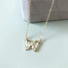 1pc Summer Fashionable Holiday Versatile Crystal Butterfly Pendant Stainless Steel Chain Necklace, Waterproof, Fade-Resistant, Premium For Women
