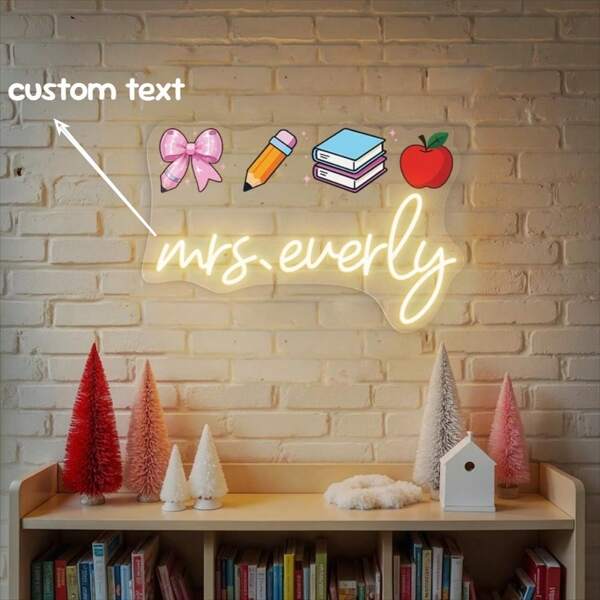 Enseigne lumineuse au néon personnalisée pour la saison de la rentrée scolaire, imprimée UV avec un nœud, des crayons et un design de livres. Décor mural à LED néon avec lettrage personnalisable. Cadeau parfait pour un anniversaire, une fête d'Halloween, une chambre, un salon, une fête de fin d'études, une réunion de rentrée scolaire, une décoration de bureau. Disponible en différentes tailles et couleurs, alimenté par USB, luminosité réglable, cadeau personnalisé