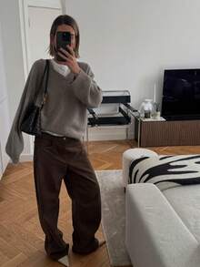 Maglia a costine con scollo a V in tinta unita da donna, maglieria per uso quotidiano per l'autunno - Cammello - Visualizzare 2