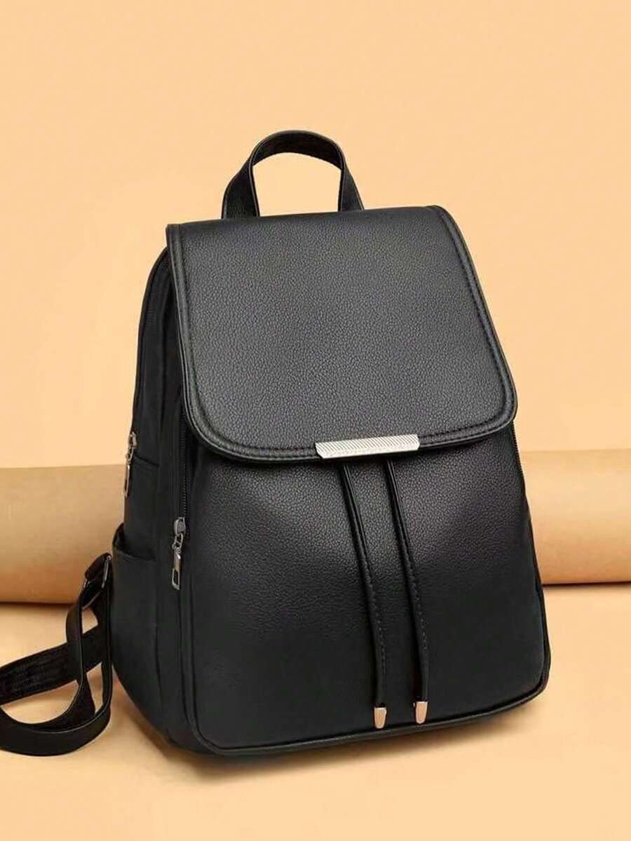 时尚新款复古简约女士背包，采用 PU 防水面料制成，配有抽绳翻盖设计，大容量休闲背包适合日常使用、商务通勤、学生和旅行。