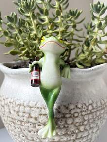 Christmas Decorations Funny Climbing Frog Planter Holder, Planter Hugger, Decorative Statue, Indoor Tabletop Decor, Outdoor Garden Decor, Planter Decor Sculpture, Great For Home Decor, Holiday Gift - Multicolor - View 7