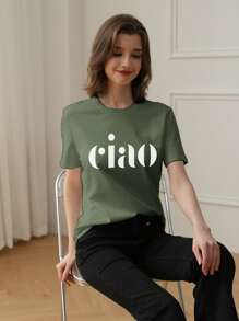 The New Spring And Summer Women's Printed Pattern Daily Casual Round-Neck Grass Green Short-Sleeved T-Shirt Is Fashionable And Elegant, With A Touch Of Vacation Charm. It Is Your Daily Necessity And Holiday Top