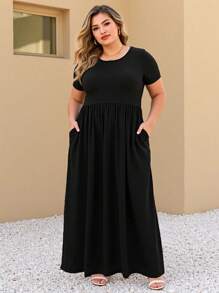 大码女式夏季纯色圆领短袖褶饰口袋休闲宽松连衣裙