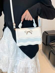 时尚迷你简约五金蝴蝶结装饰多功能手提包，适合购物、钱包、逛街、年轻女性、大学生、新人、白领。非常适合办公室、大学、工作、商务、通勤、户外活动、旅行和短途旅行。 - 白色 - 查看 3