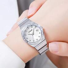 Eine Damenuhr in Roségold mit mehrfarbigem Zifferblatt, Roségold Edelstahl-Armband, Diamant-Stundenmarkierungen und Quarz-Uhrwerk, geeignet für den täglichen Gebrauch, Modell LA391.