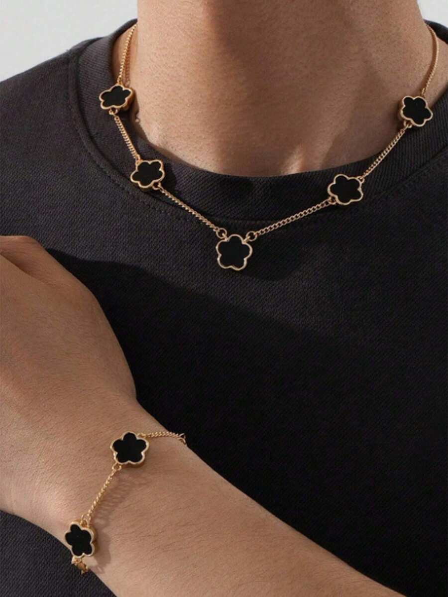 1pc Men's Fashion Business Style Lucky Clover Pendant Necklace With Chain & Bracelet Set, Valentine's Gift - Five Leaf Clover - View 1