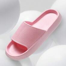 1 par de chanclas de mujer con suela gruesa y diseño de nube, chanclas de playa de verano de EVA con suela suave antideslizante, pantuflas para el baño y el hogar