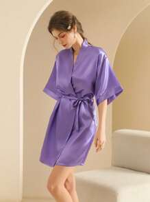 Women's Silk Nightgown Wedding Dressing Robe Lightweight Cardigan Robe Bridal Morning Robe Friend's Robe, Suitable For Home And Hotel Wear.