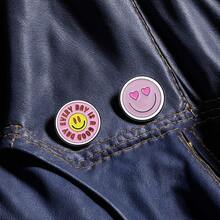 笑脸卡通珐琅胸针圆形金属徽章服装包包配饰创意翻领别针，适合作为礼物送给朋友和同学