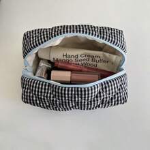 1 个拉链袋，化妆品收纳，旅行袋，便携，大容量，绗缝，心形，黑色格纹