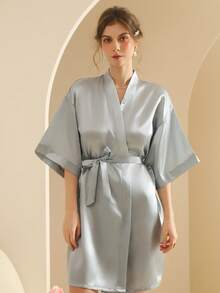 Women's Silk Nightgown Wedding Dressing Robe Lightweight Cardigan Robe Bridal Morning Robe Friend's Robe, Suitable For Home And Hotel Wear. - Light Grey - View 2