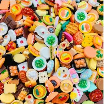 Random Variety Miniature Realistic Food Model, DIY Food Decor For Dollhouse, Kids Pretend Play Breakfast Snack Bread Burger, Gift Reward Accessories