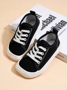 1 Pair White Lightweight PVC Soft Sole Breathable Round Toe Flat Casual Shoes, Suitable For All Seasons