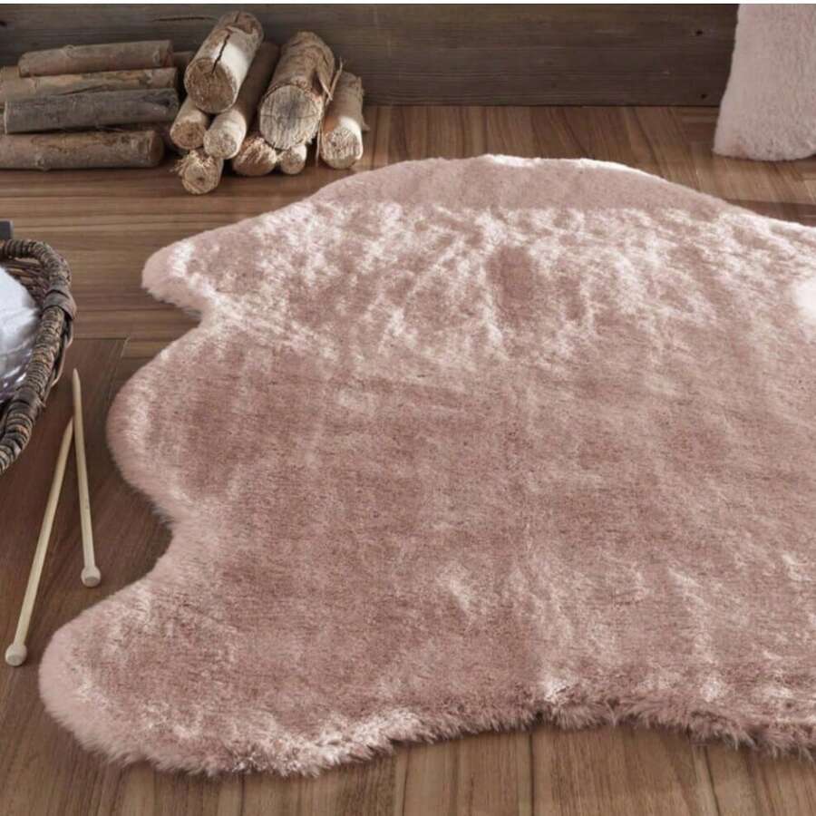 Jassrug Rabbit 30 Mm Fur-Like Plush Pelt – 70x100 & 100x140 Cm – 100% Polyester – Made In Turkey - Black and White - View 1
