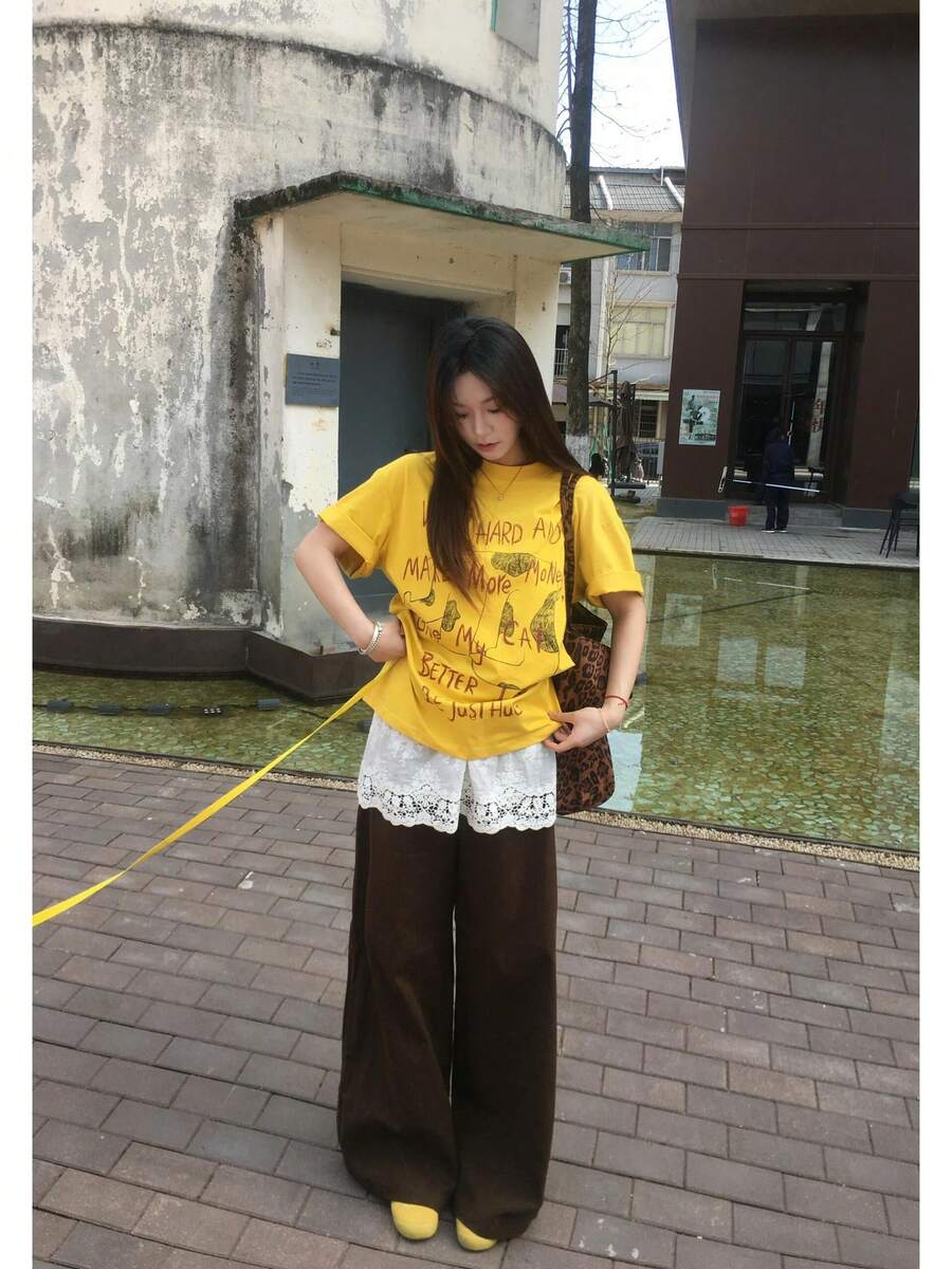 Women T-Shirts - 奶油黃 - 查看 1