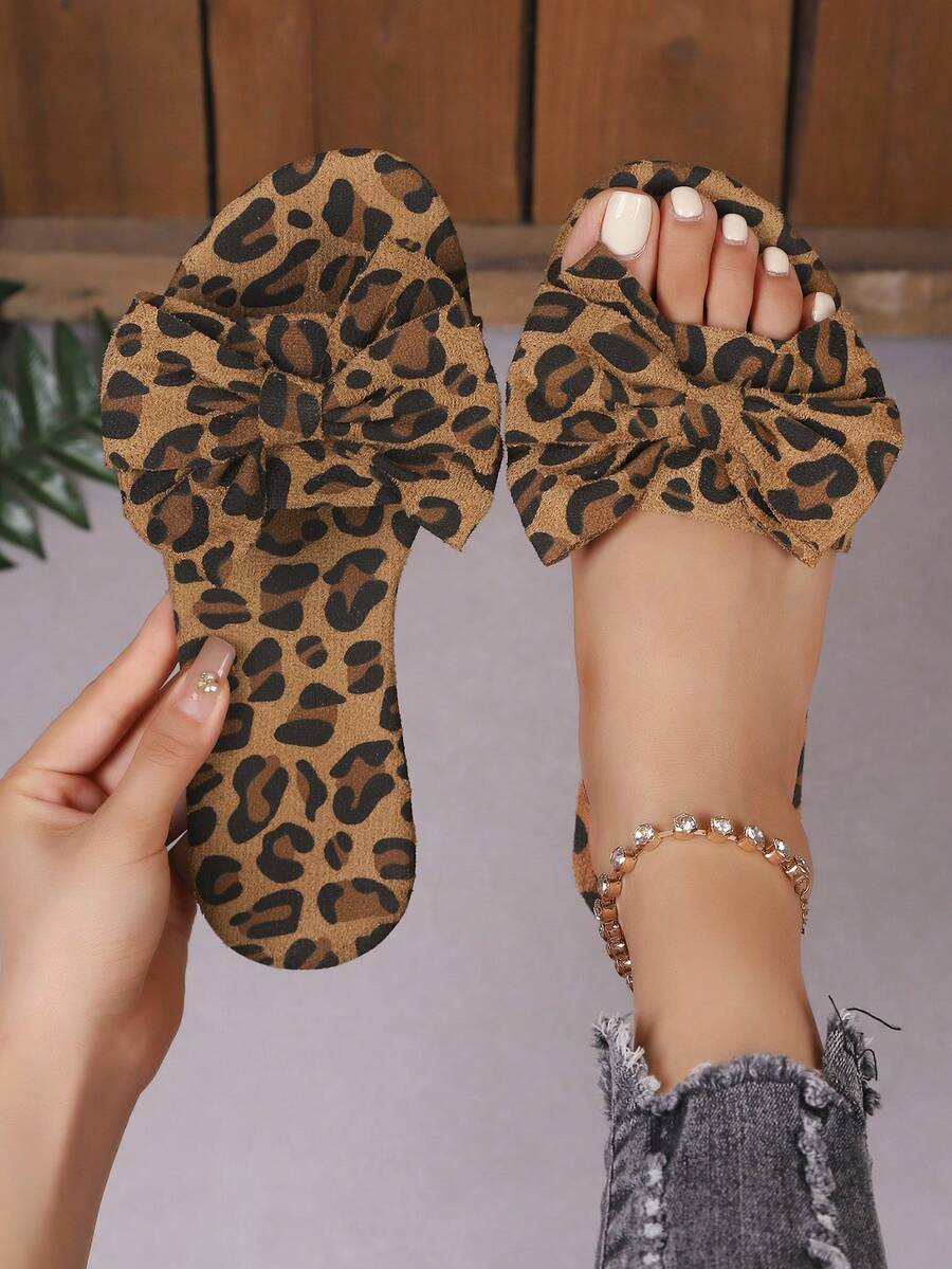 2024 Summer New Fashion Bow Slippers For Women, Vacation Style Soft Bottom Plus Size Beach Slippers
