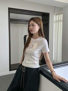 Women's T-Shirt, Short Sleeve, Round-Necked, Summer, Simple, 100% Cotton, Butterfly And Floral Design - 白色 - 查看 1