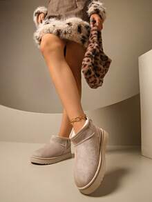 Nowe modne okrągłe noski ciepłe pluszowe grube brązowe buty śnieżne, botki na jesień/zimę