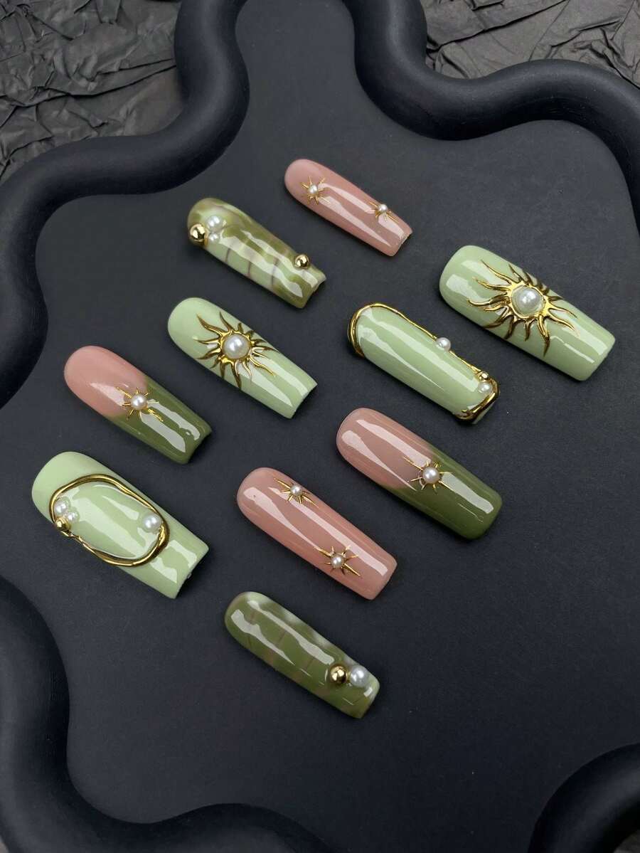 10片装Y2K手工绿色粉色可爱亚克力美甲套装,包含3D线条花卉装饰美甲、镀铬金色美甲、哥特风美甲、海滩风美甲、长方形假指甲、亮面法式美甲、复古万圣节美甲,适合女性和女孩。 - 綠色 - 查看 1