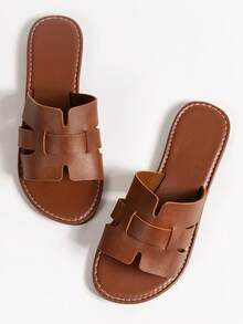 2025夏季新款加大码女鞋 - 蛇纹压花圆头PU平底凉鞋，休闲沙滩度假风。舒适的夏季鞋履，适合日常穿着，时尚露趾设计，透气性好，百搭休闲凉鞋，可搭配任何服饰，适合法式优雅风格、连衣裙、沙滩装、蜜月旅行、波西米亚风、人字拖、平底休闲鞋、沙滩鞋，宽楦设计。 - 棕色 - 查看 6