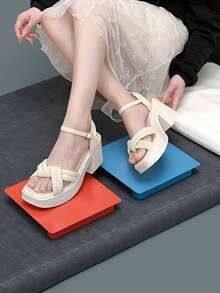 女士休闲粗跟凉鞋，时尚百搭厚底高跟鞋