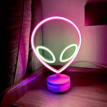 1 件鸡尾酒形 LED 霓虹灯，外星人，鸡尾酒 LED 灯适用于家庭卧室墙壁装饰，适用于房间、露营、酒吧、影响者直播、生日派对、求婚、情人节、母亲节、游戏室、家居装饰、派对装饰、圣诞节和其他节日装饰和礼物