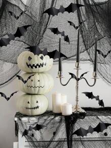 Tela negra de malla de Halloween y 60 pegatinas 3D de murciélagos aterradores. Tela de terror para decoración de habitación de Halloween, para casa encantada, fiesta de Halloween, patio, pared, entrada y decoración exterior. Decoración de pared interior para fiestas de Halloween