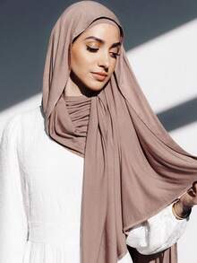 两件套针织头巾和内衬帽套装，纯色舒适柔软透气莫代尔面料，管状头巾，女士莫代尔围巾，适合日常保守着装。 - 淺卡其色 - 查看 4