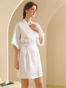 Women's Silk Nightgown Wedding Dressing Robe Lightweight Cardigan Robe Bridal Morning Robe Friend's Robe, Suitable For Home And Hotel Wear. - White - View 2