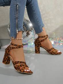 2025新款粗跟舒适时尚蛇纹粗跟沙滩派对女士高跟鞋