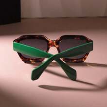 1 pieza Gafas de moda cuadradas vintage, estilo retro casual con bisagras de metal, marco grueso, forma geométrica, para mujeres y hombres