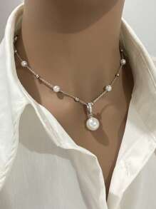 1 件法国轻奢珍珠吊坠锆石项链，尽显奢华感，时尚气质，轻奢百搭锁骨链，适合女性日常佩戴 - 珍珠項鍊 - 查看 7