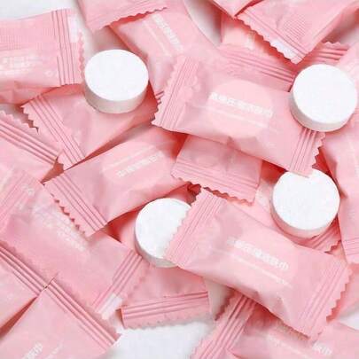 Khăn nén di động, khăn ướt dùng một lần và giấy vệ sinh, thích hợp cho cắm trại và đi bộ đường dài ngoài trời.