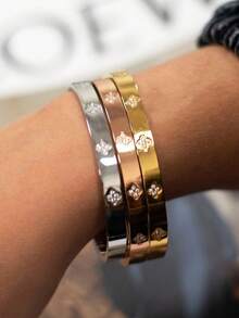 1条钛钢手链，镜面抛光，真空镀膜，防褪色，饰以四叶草和水钻，经典时尚风格，适合日常佩戴 - 手鐲 - 查看 11