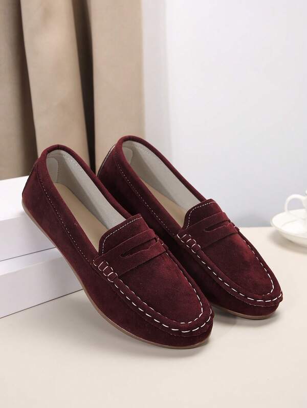 Women's Wine Red Hollow-Out Decoration Spring/Autumn Casual Vacation Comfortable Soft Flat Slip-On Loafers
