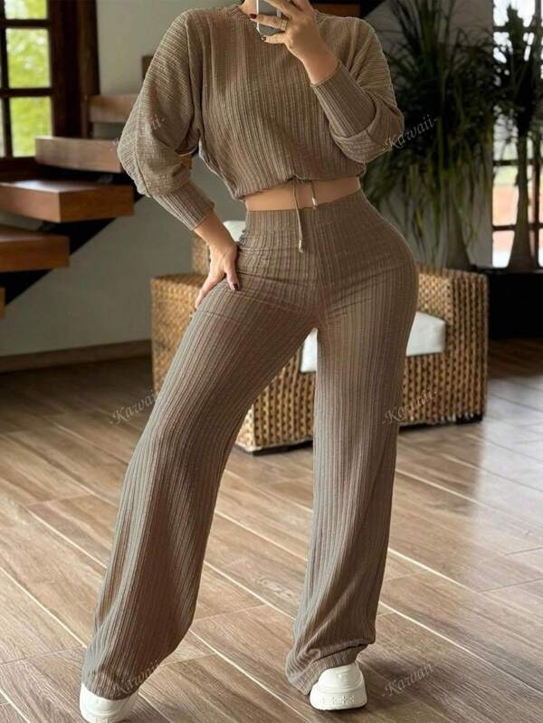 Autumn And Winter Fashionable Casual Round Neck Long Sleeved Waist Cinched Fake Drawstring Top Elastic Waist Straight Leg Pants Set