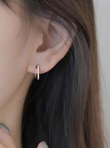 BALMORA 1 Pair Fashionable S925 Sterling Silver C-Shaped Geometric Full Zirconia Earrings, Suitable For Women's Daily Wear, Can Be Given As A Gift