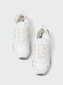 MASKERT 女士多功能时尚休闲鞋平底鞋网面穿孔休闲鞋日常搭配休闲鞋透气舒适