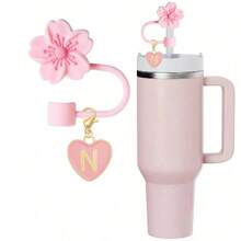 2 件/套心形和字母花卉可重复使用吸管盖，粉色杯字母标记，以及硅胶花卉吸管盖，适合 10 毫米大直径吸管，现代简约玻璃杯的可爱字母配件