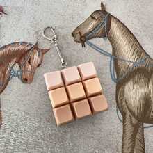 1/2/6 件键盘指尖玩具指尖点击器键盘钥匙扣减压玩具按钮缓解压力礼物成人缓解压力打发时间（随机链条款式） - 彩色 - 查看 17