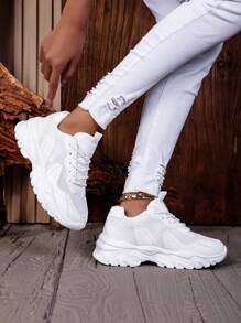 Baskets de grande taille à mailles respirantes de couleur unie à la mode pour femmes, chaussures à semelle épaisse et plateforme confortable